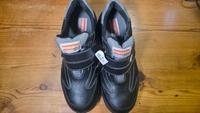 Arbeitsschuhe Sicherheitsschuhe Gr.45 schwarz NEU Klettverschluß Stuttgart - Stuttgart-Mitte Vorschau