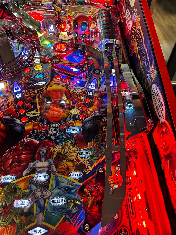 Flipper - Pinball Stern Deadpool Limited Edition in Gronau (Westfalen)