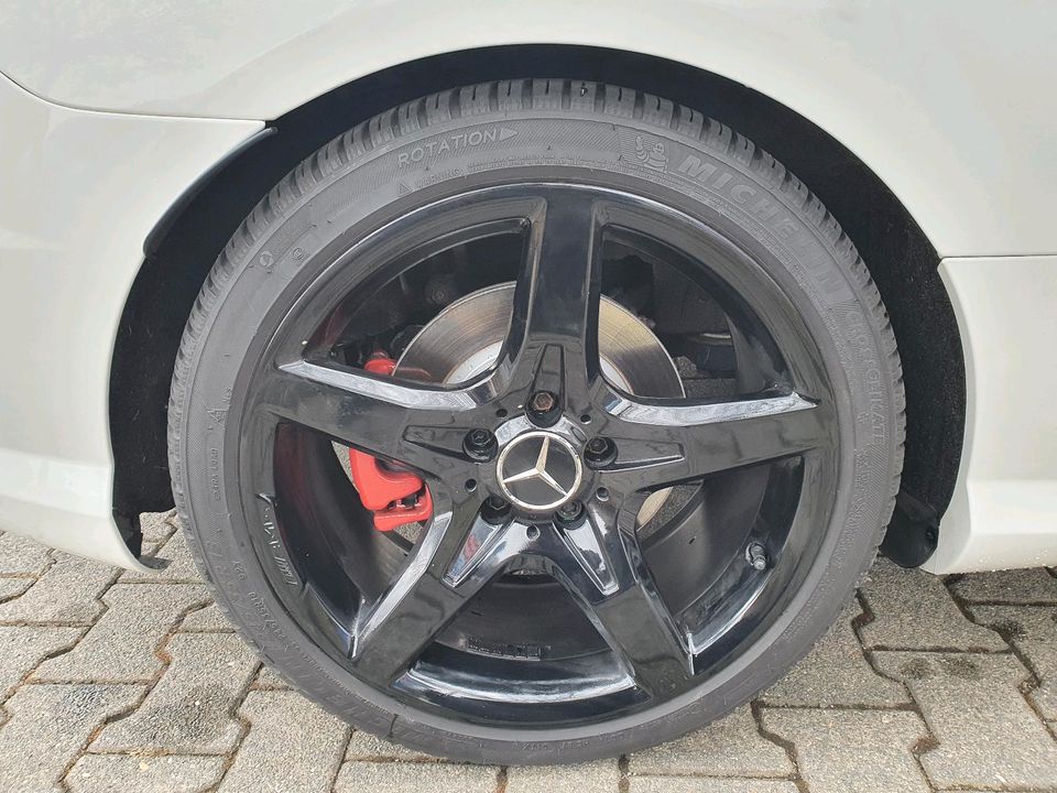 Mercedes Slk 250 AMG Paket 7 gang Automatik Rechtslenker in Halver
