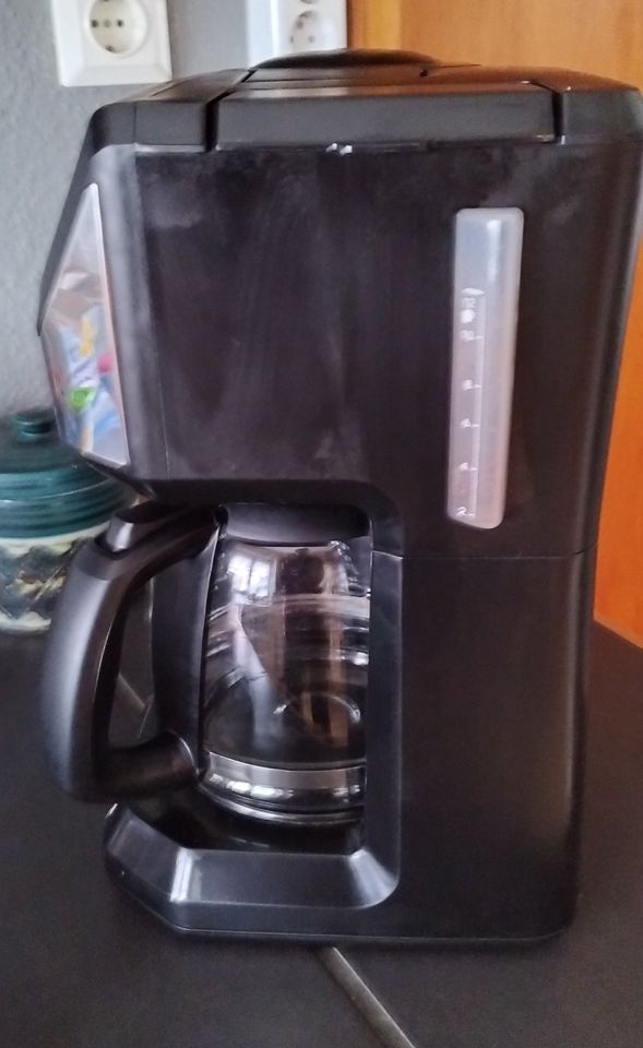 RUSSELL HOBBS Kaffeemaschine mit Mahlwerk Victory Grind & Brew in Dittweiler