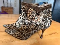 Damenstilettos mit Leoprint Bayern - Waltenhofen Vorschau