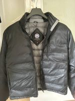 Canada Goose Jacke in Gr M Düsseldorf - Düsseltal Vorschau