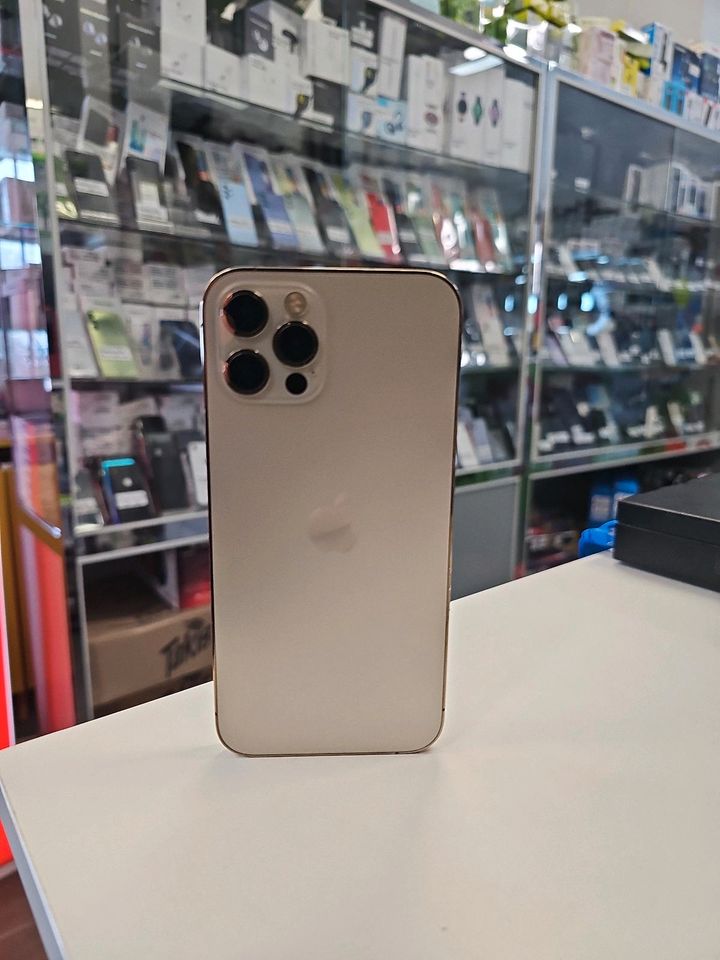 IPHONE 12 PRO 256GB Akku 94% in Gold WIE NEU TOP ZUSTAND in Frankfurt am Main