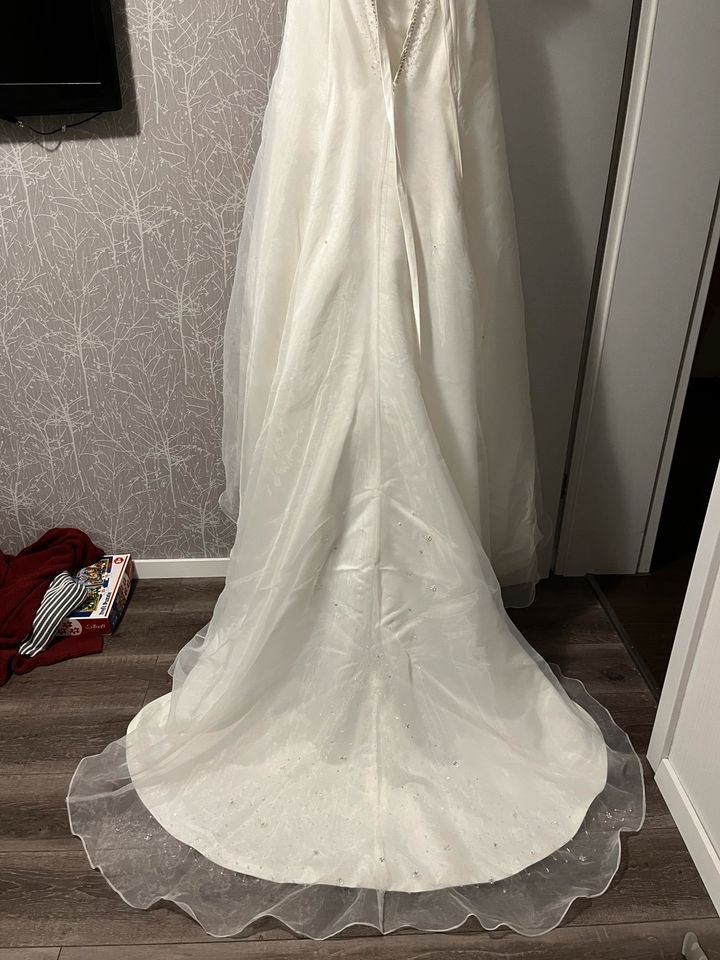 Brautkleid ivory in Oelde