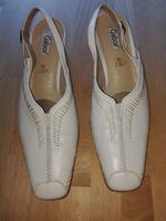 Tolle Pumps Größe 7 (40 1/2) Weite G beige von Gabor Baden-Württemberg - Pforzheim Vorschau
