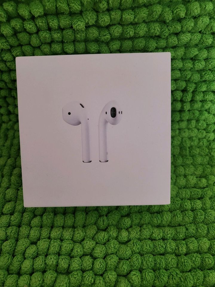 AirPods  Apple in Potsdam