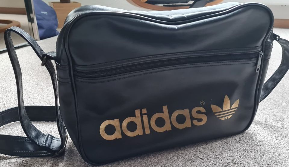 Adidas airliner cheap schwarz türkis