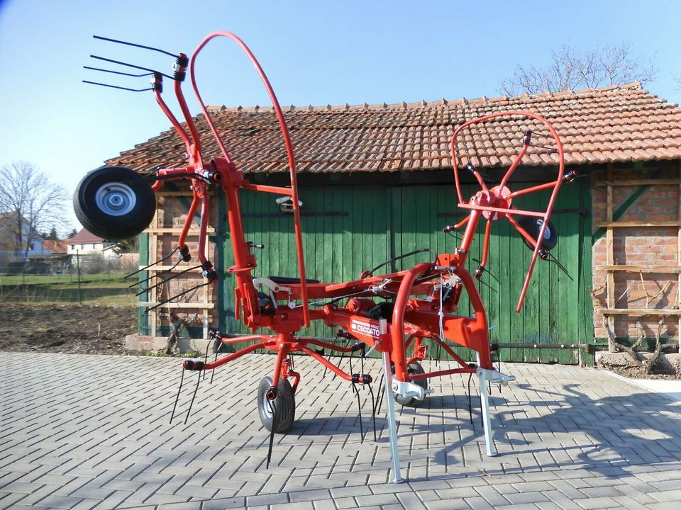 Heuwender AGRIZET 5,00 m 4 Kreisel hydraulische Klappung in Erfurt