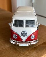 Modellauto 1:18 VW T1 Samba aus Metall Bayern - Pfaffenhofen a.d. Ilm Vorschau