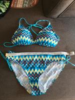 Bikini; NEU ohne Etikett; Gr. L; buntes Ethnomuster Hessen - Fulda Vorschau