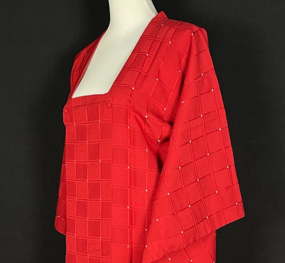 Vintage aus Japan: 100% Seide Haori MICHIYUKI Kimono Jacke Rot in Berlin