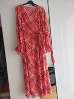 Kleid von asos in Gr.42 Hessen - Eschborn Vorschau