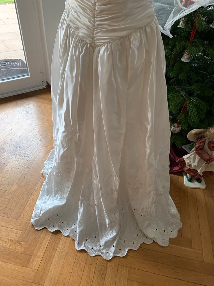 Tolles Hochzeitskleid Brautkleid Herve Paris Größe 29 Größe 36,38 in Köln