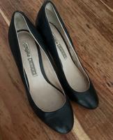 Buffalo Pumps Leder np 119€ Gr.36 Zara wie neu Niedersachsen - Aurich Vorschau