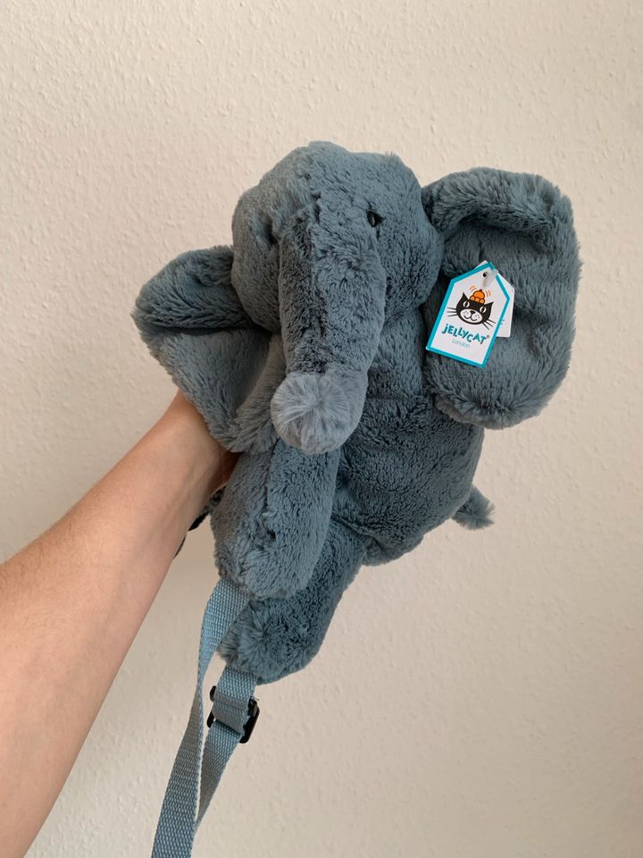 Jellycat Huggady Elephant Backpack Elefant Rucksack retired NEU in Berlin