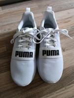 Puma Sneaker Turnschuhe 41 42 Soft Foam Damen Herren Sachsen - Rodewisch Vorschau