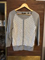 Mexx Strickjacke M L Grau Stickerei Häkel Weiß Bremen - Vegesack Vorschau
