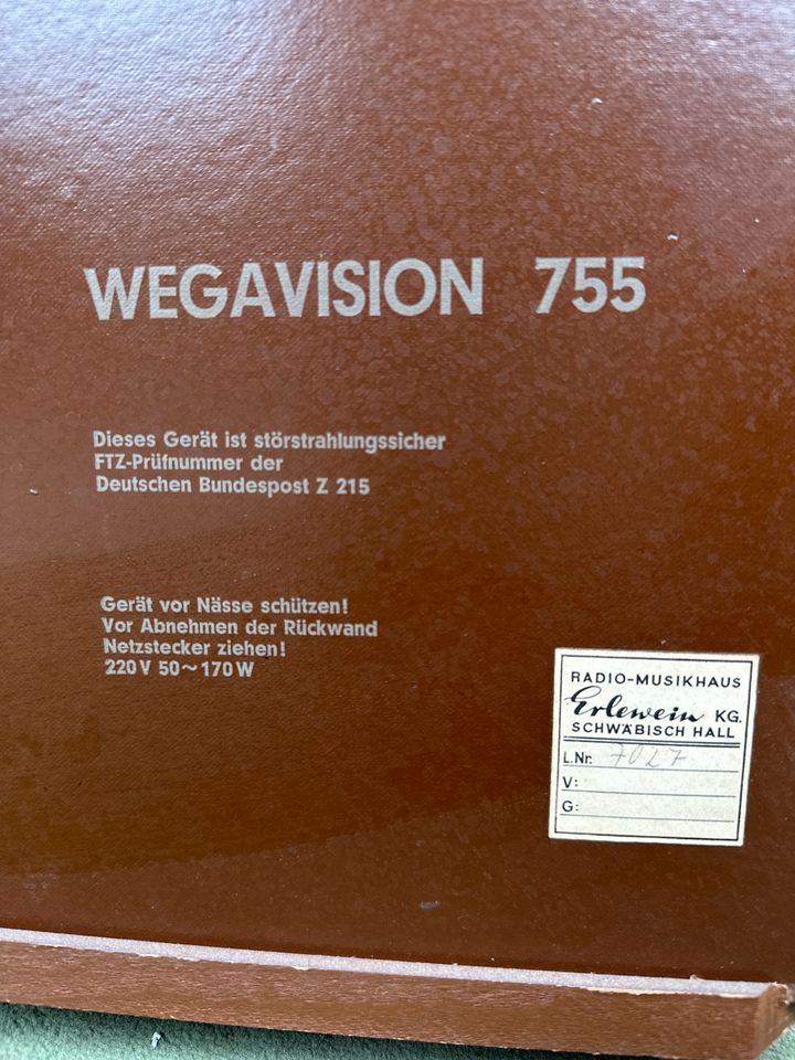 Wegavision 755 Fernseher in Weikersheim