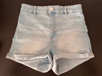 H&M Jeansshorts, Gr. 38, hellblau Nordrhein-Westfalen - Telgte Vorschau