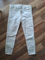 Mango Skinny Jeans 7/8 Länge ausgefranst weiß Gr. 36 Top Zustand Brandenburg - Frankfurt (Oder) Vorschau