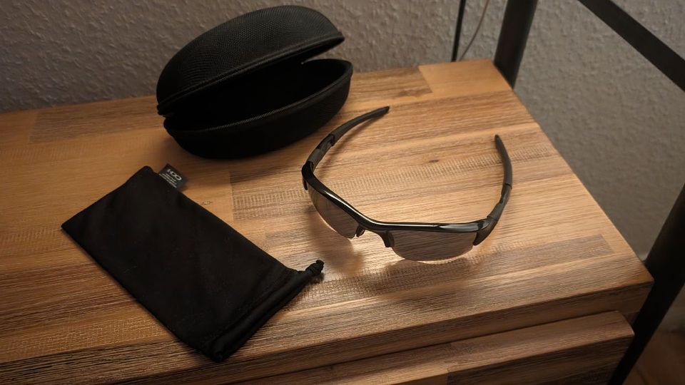 Oakley Flak Jacket XLJ Jet Black / Black Iridium in Berlin