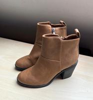 H&M Stiefeletten Gr. 38 Braun Schwarz Reißverschluss Niedersachsen - Apen Vorschau