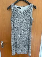 Taifun Sommerkleid Blumen Damenkleid Sehr Gut 1 mal getragen Bayern - Schwandorf Vorschau