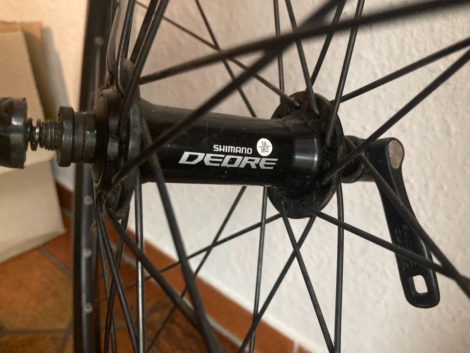 Laufrad Rad Shimano Deore ZX19 28‘‘ in München