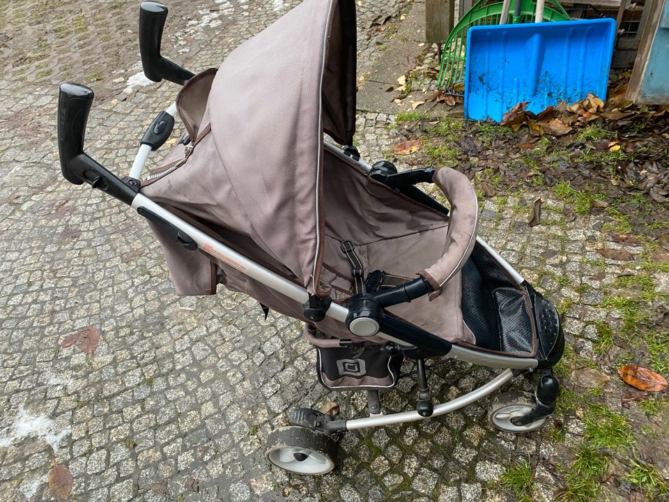 Buggy  Kinderwagen in Radeberg