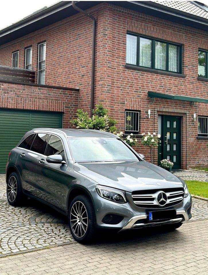 Mercedes-Benz GLC 250 D 4MATIC EXCLUSIVE 9G Tronic 1 Hand in Krefeld