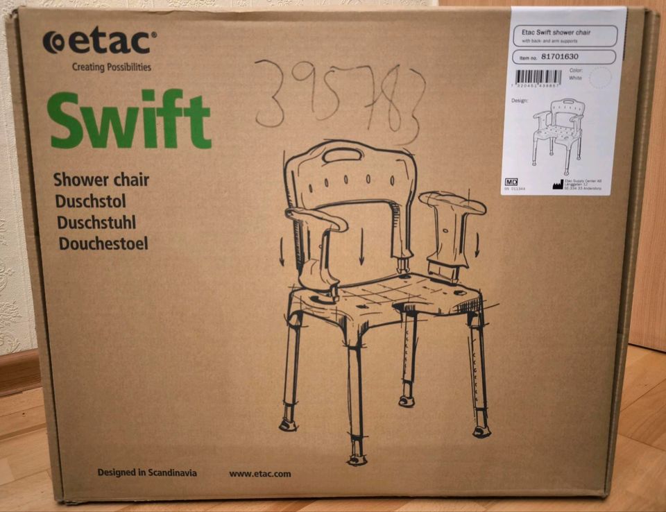 Etac Swift Duschstuhl mit Rückenlehne und Armlehnen in Höxter