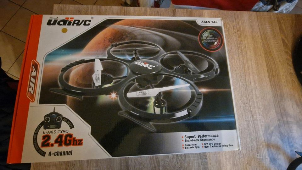 Drohne UFO udiR/C in Ruppichteroth