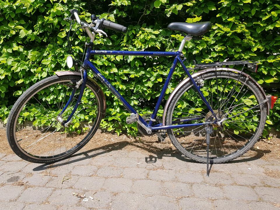 Fahrrad Enik Made in Germany Herrenrad blau Shimano Alivio in Marburg
