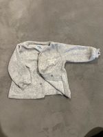 Baby Jacke Stern grau Jäckchen Pullover Schleswig-Holstein - Felde Vorschau