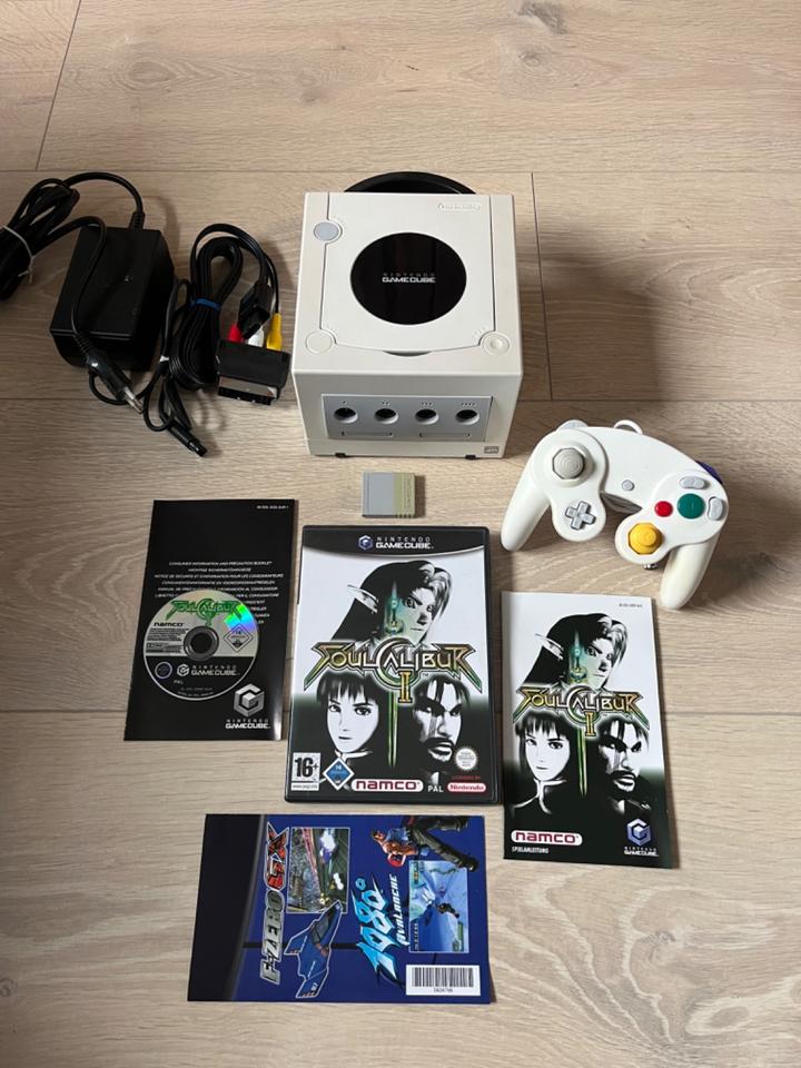 Nintendo Gamecube Game Cube Pearl White Soul Calibur Set in Baindt