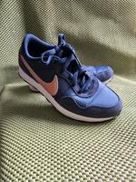 Nike Sportschuh Valiant TOP Gr 39 Sneaker in Blau Gold weiss Nordrhein-Westfalen - Neuss Vorschau