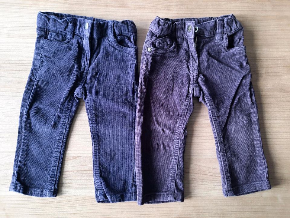 Hose Hosenset 3 Stück lila Cordhose Gr. 74 74/80 in Oberndorf am Neckar