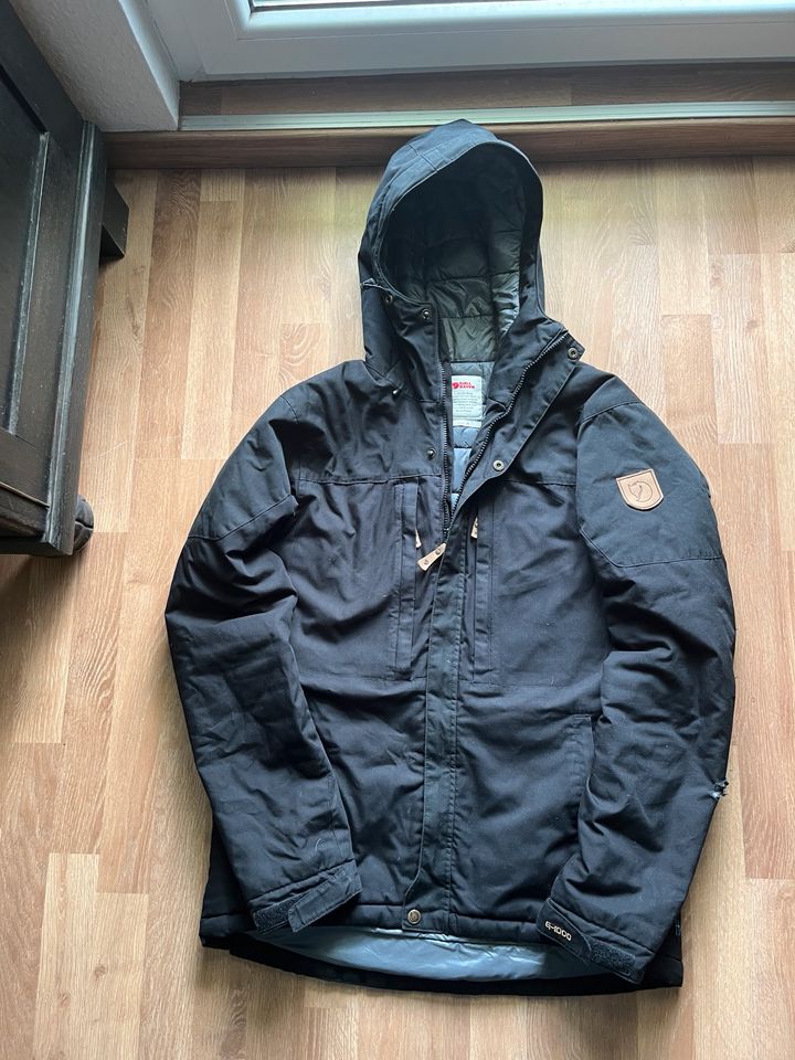 Fjällraven Winterjacke Schwarz in Braunschweig