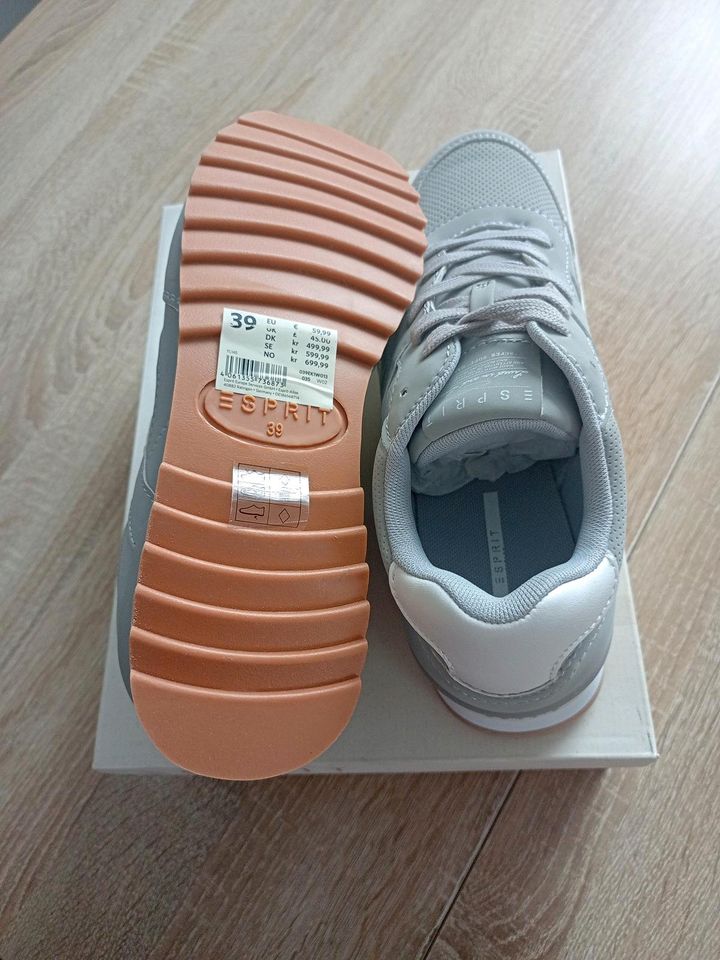 Neue Sneaker ESPRIT in 39 in Lähden