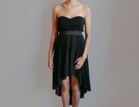 Neuwertiges Sommer-Kleid schwarz in Größe 34 (schulterfrei) Dresden - Cotta Vorschau