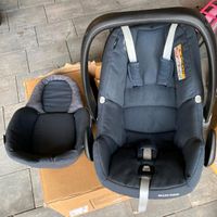 Maxi Cosi Rock isize & Isofix Station Niedersachsen - Bohmte Vorschau