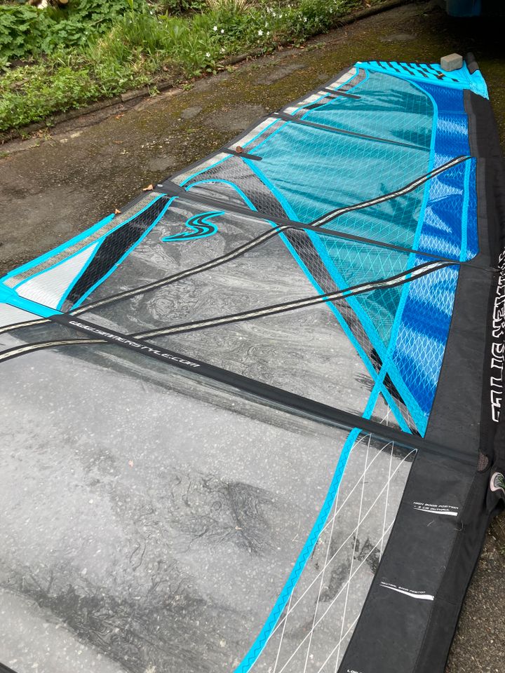 Windsurfsegel Windsurf Segel Simmer Apex 6,7 HD in Berlin