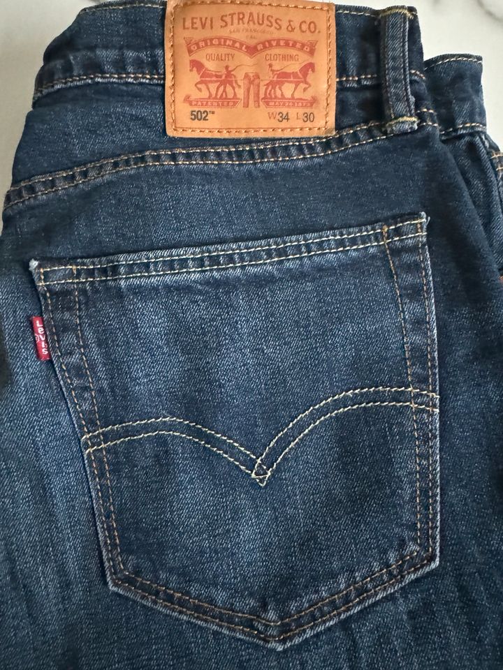 Levis 502 Jeans 34/30 in Nürnberg (Mittelfr)