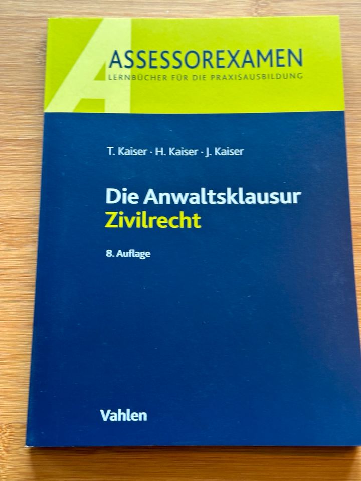 Anwaltsklausur Skript in Köln