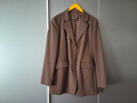 Blazer, dkl.-braun aus der Betty Barclay Collection. Größe 42 Bayern - Colmberg Vorschau