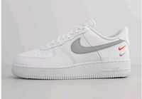 NIKE AIR FORCE 1 '07  Sneaker low  Weiß Gr:48,5 Berlin - Schöneberg Vorschau