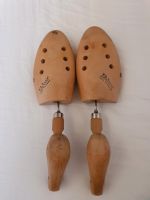 Nachlass Vintage Schuhspanner 42 Holz Schuhdehner Berlin - Wilmersdorf Vorschau