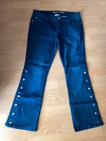 Rainbow Bootcut Schlaghose Jeans mit seitlicher Knopfleiste Gr.44 Sachsen - Markkleeberg Vorschau