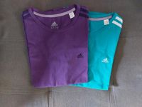 2 Sportshirts von Adidas in Gr. M (38/40) Nordrhein-Westfalen - Borgentreich Vorschau