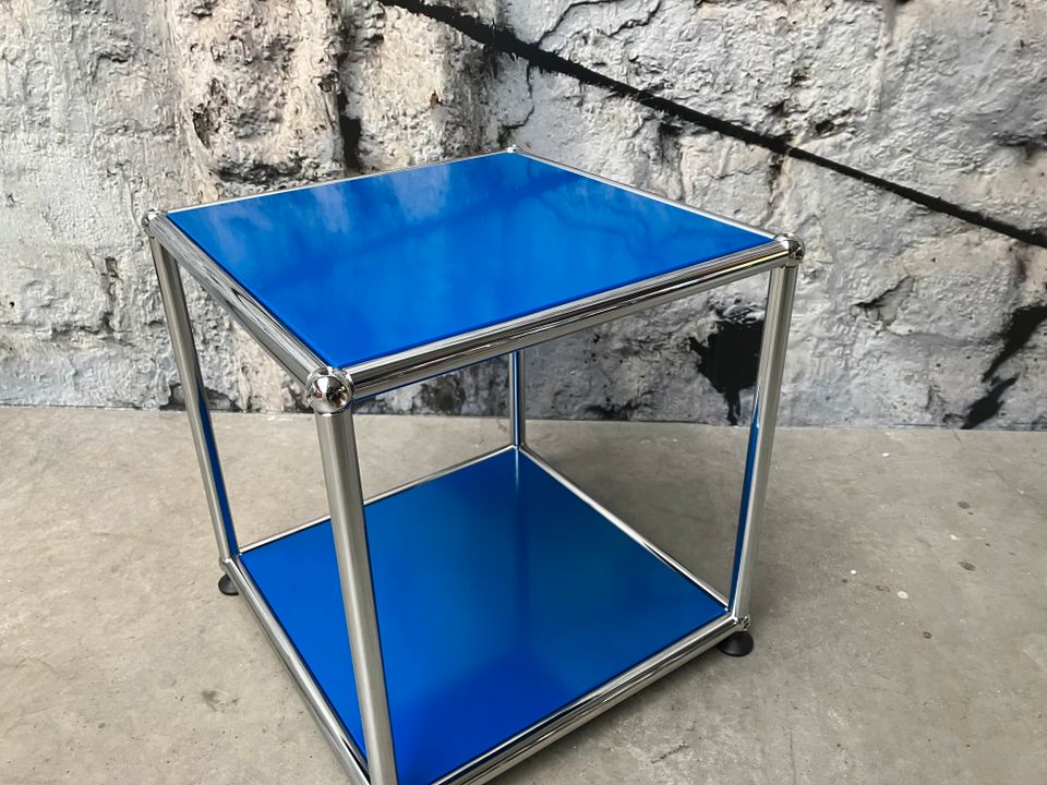 USM Haller Tisch Beistelltisch Couchtisch Enzianblau Blau 35 x 35 in Stuttgart